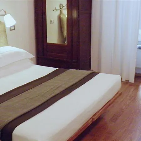B&B Arco Del Lauro Rome