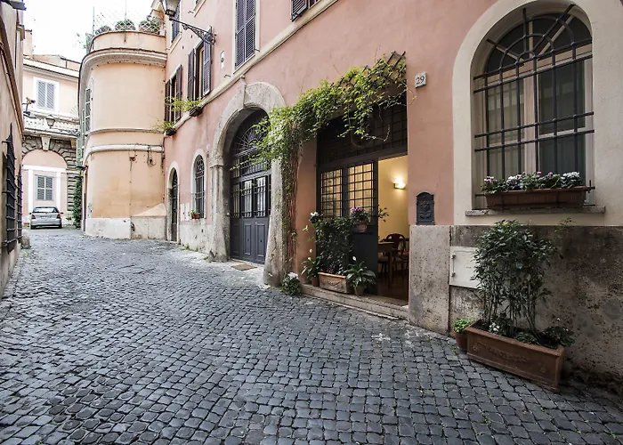 לינה וארוחת בוקר Arco Del Lauro