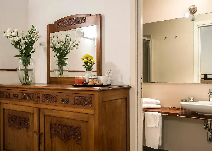 לינה וארוחת בוקר Arco Del Lauro