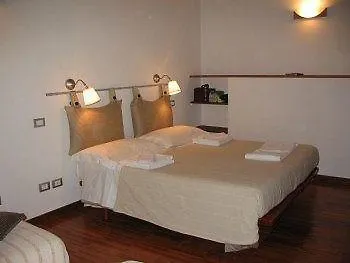 לינה וארוחת בוקר Arco Del Lauro רומא