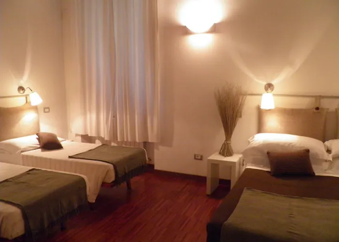 לינה וארוחת בוקר Arco Del Lauro