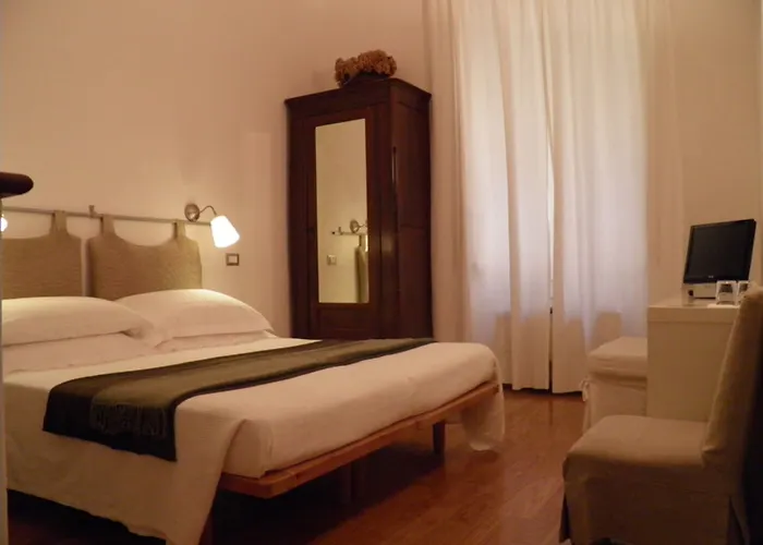 Arco Del Lauro לינה וארוחת בוקר